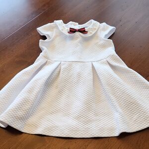 NWOT Elegant White Baby Girl Dress with Bow And Pearl Accent At Collar